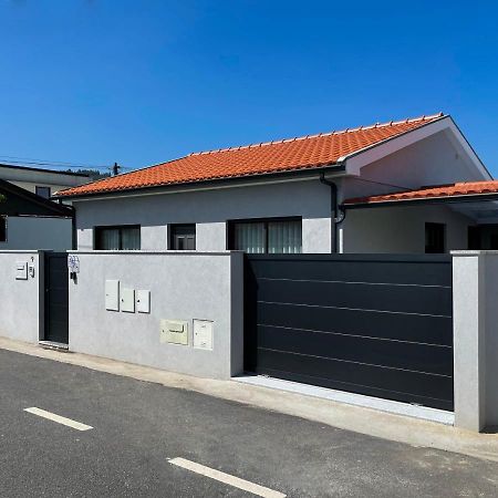 House 9 Guimaraes Vila Exterior foto